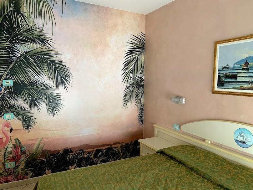 Hotel Residence Veliero Риччоне Екстер'єр фото